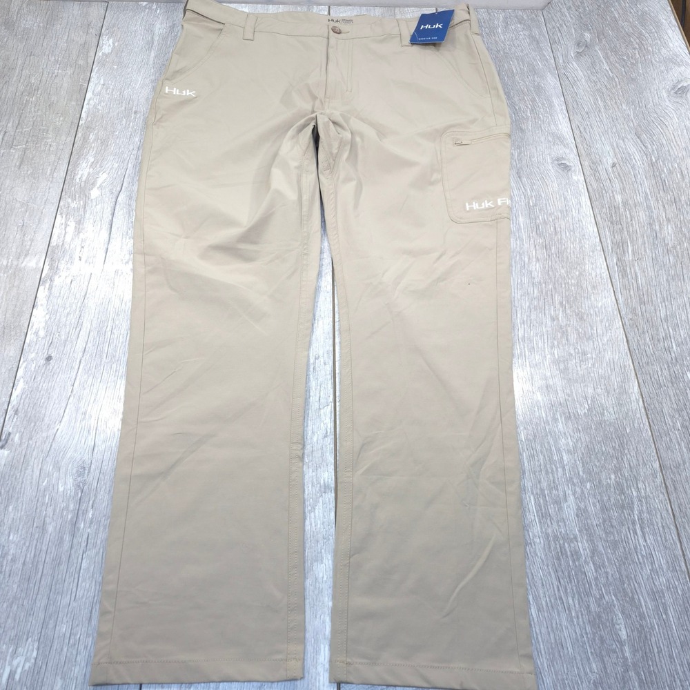 Huk Next Level Cargo Pant Men XXL Khaki Fishing Performance Vented Stretch